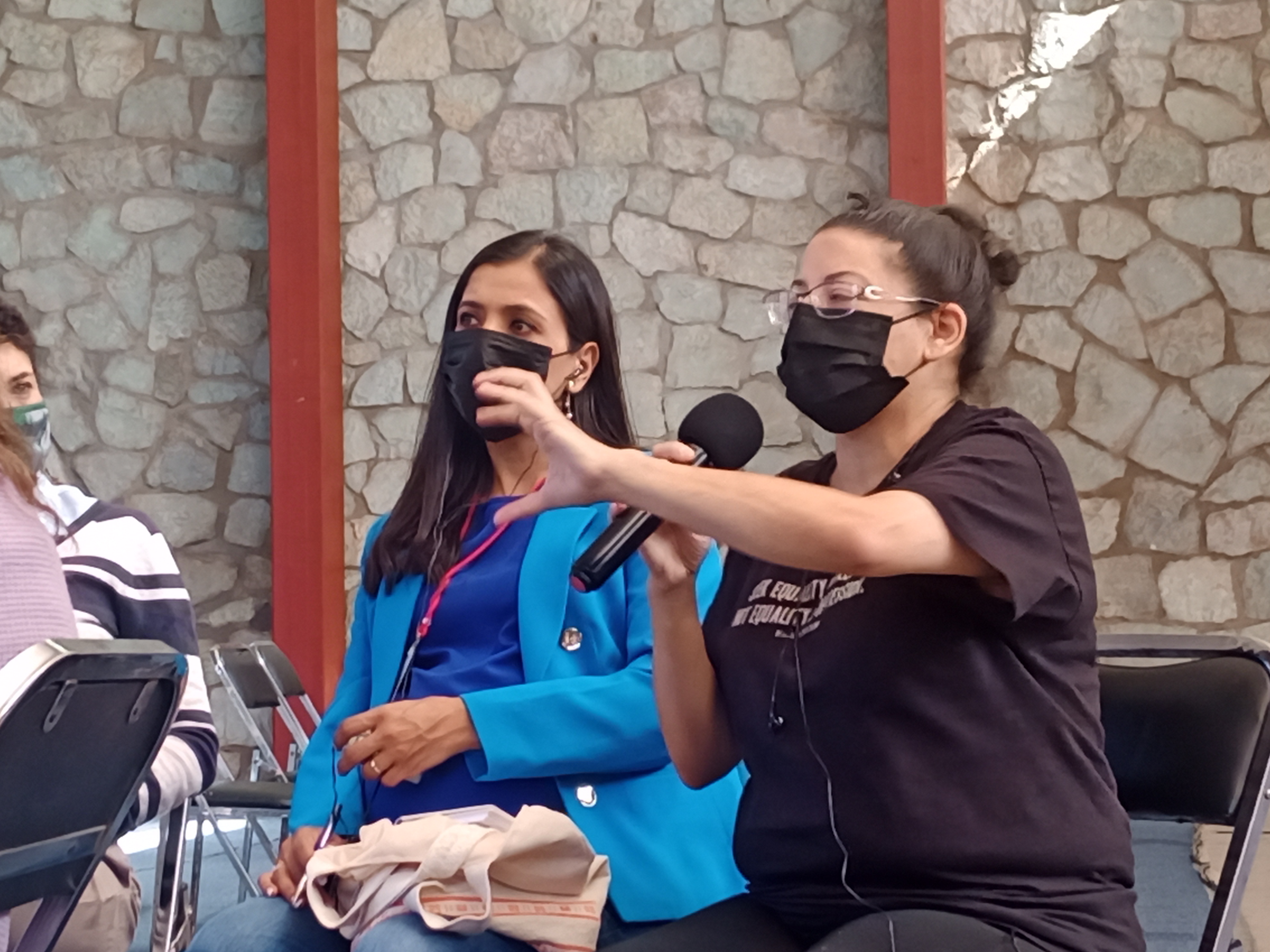 foto visita a escuela rural