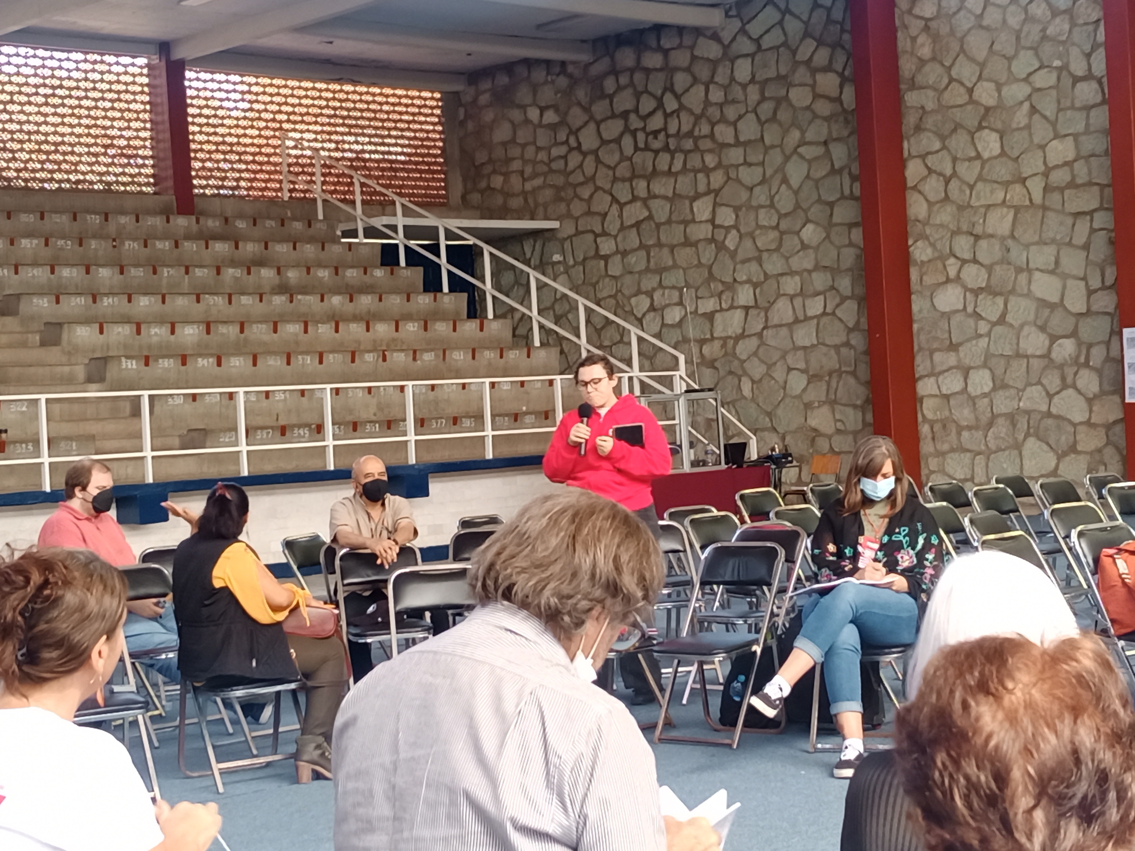 foto visita a escuela rural