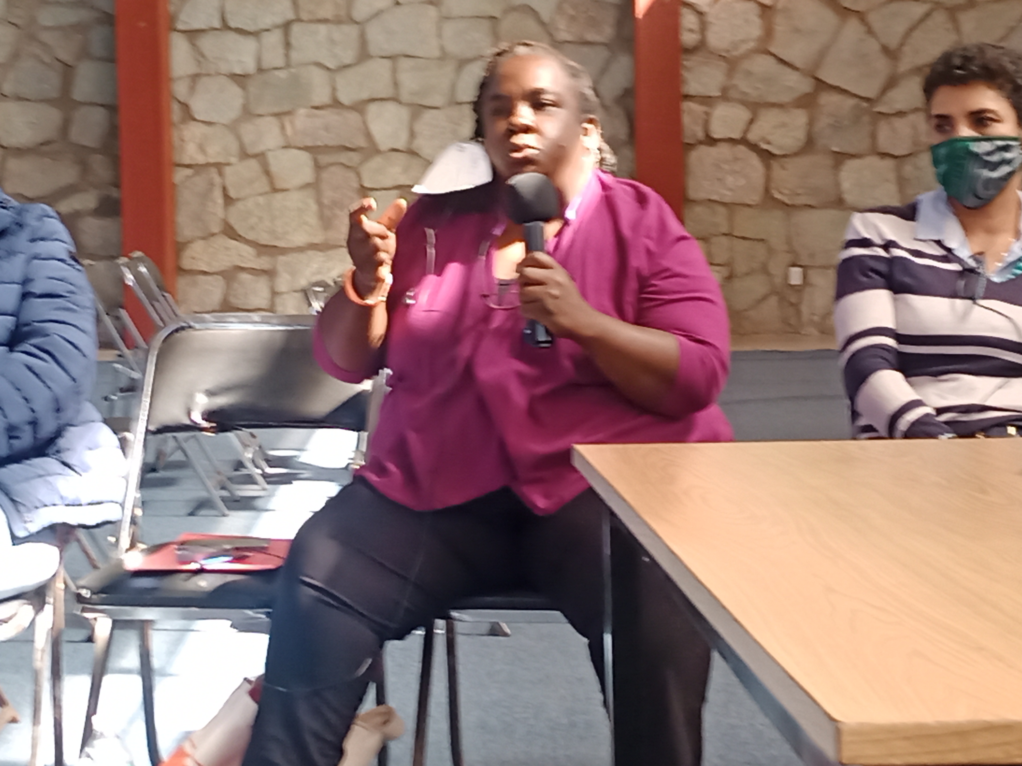 foto visita a escuela rural