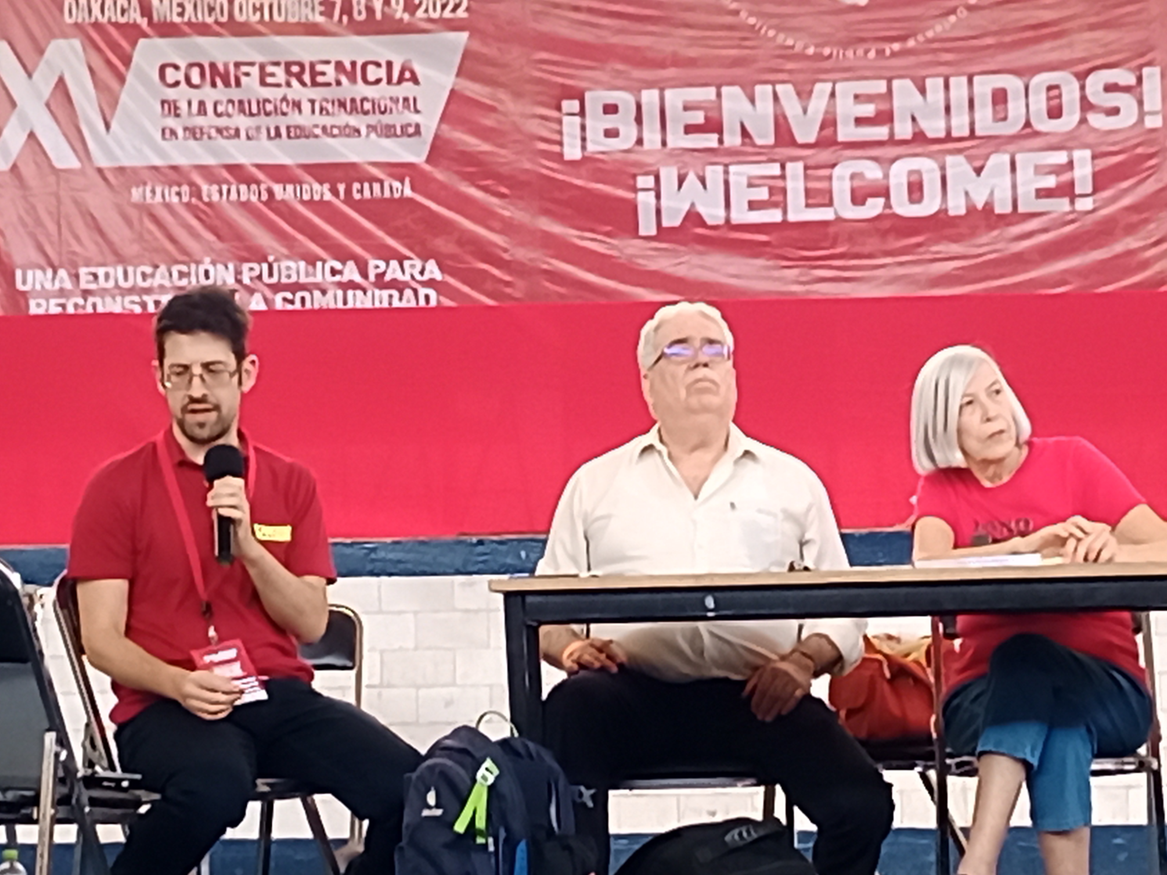 foto visita a escuela rural