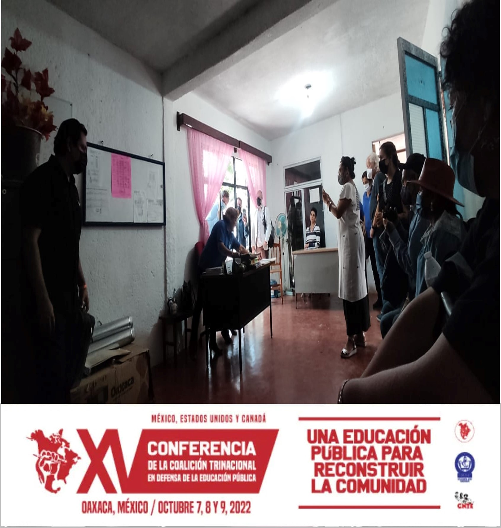 foto visita a escuela rural