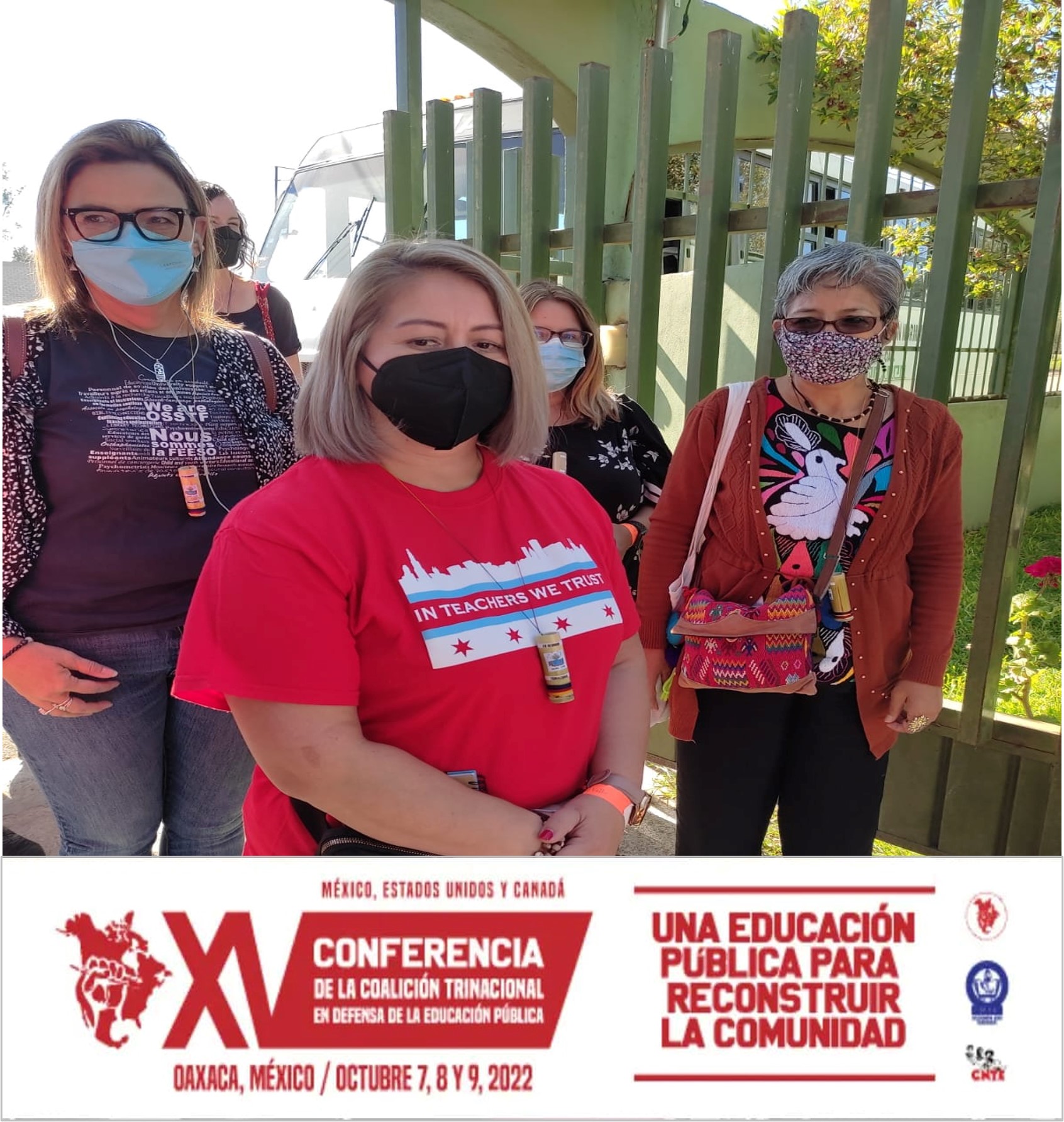 foto visita a escuela rural