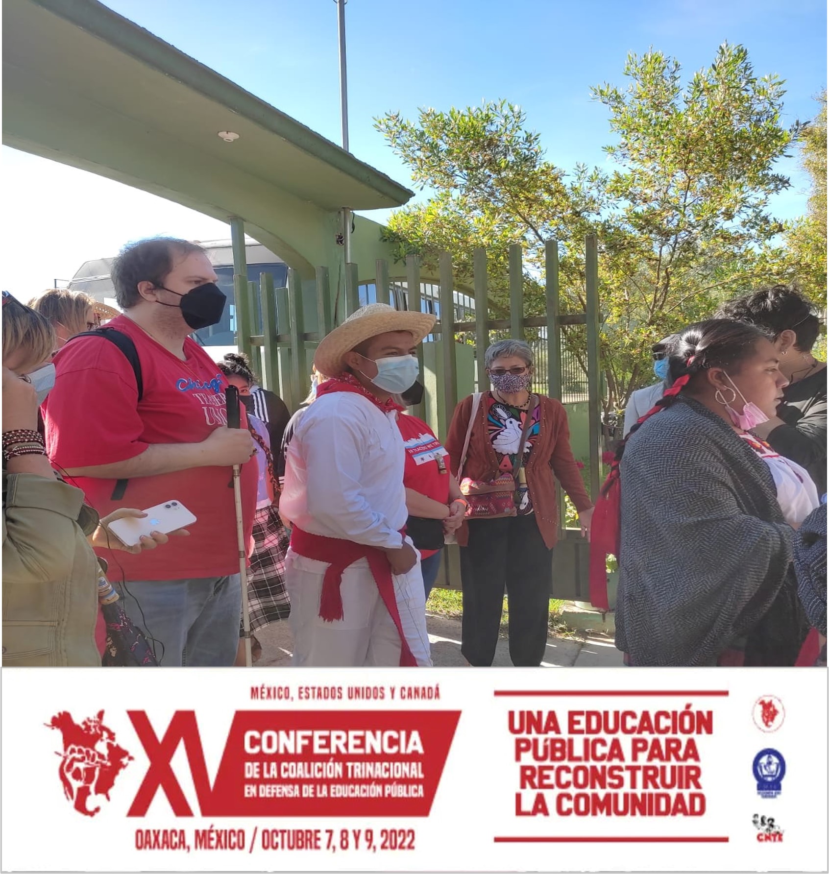 foto visita a escuela rural